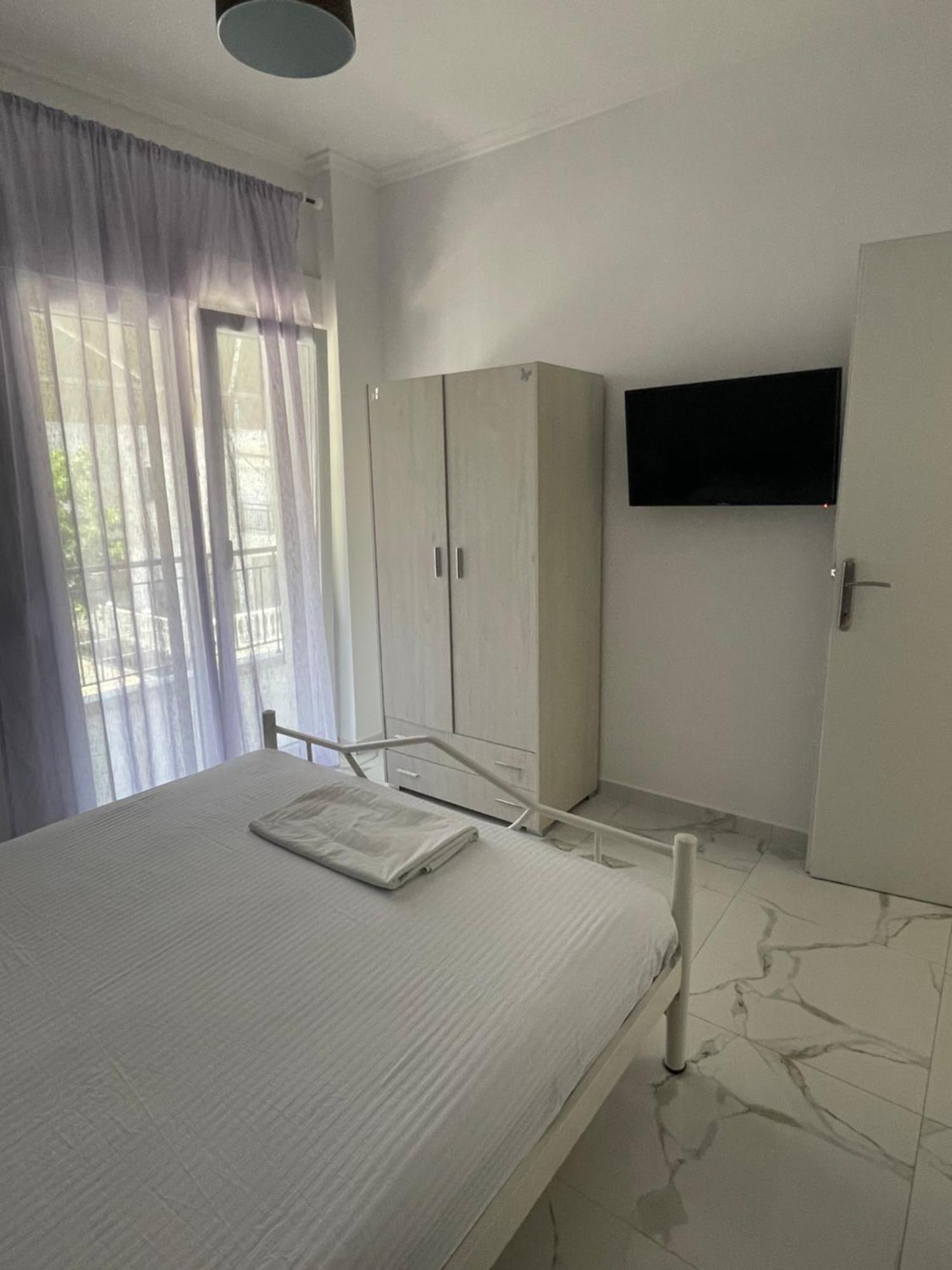 Antonis Apartment Paralia Dionysiou Kamer foto